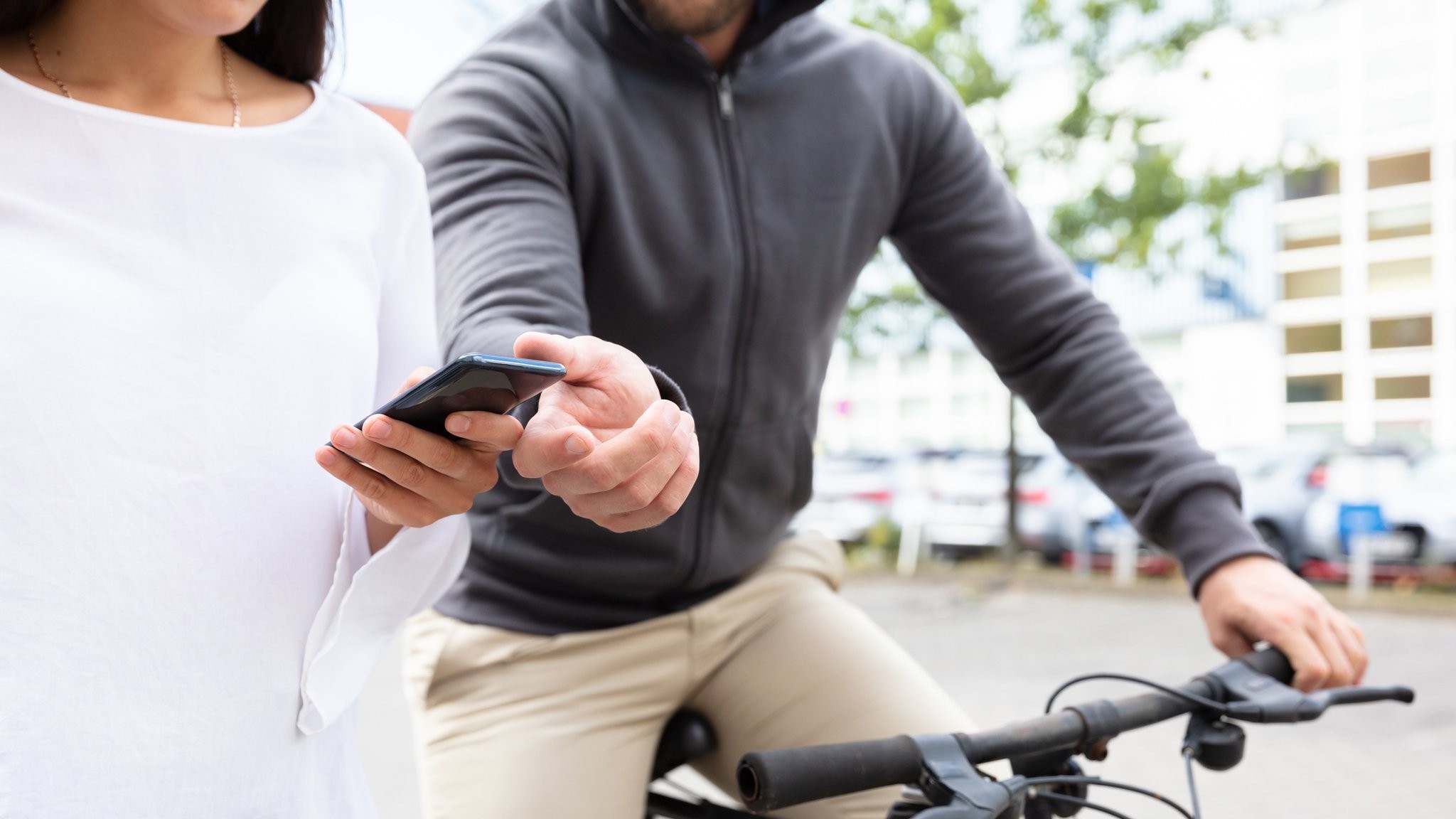 Seu celular foi roubado desbloqueado? Saiba o que fazer imediatamente